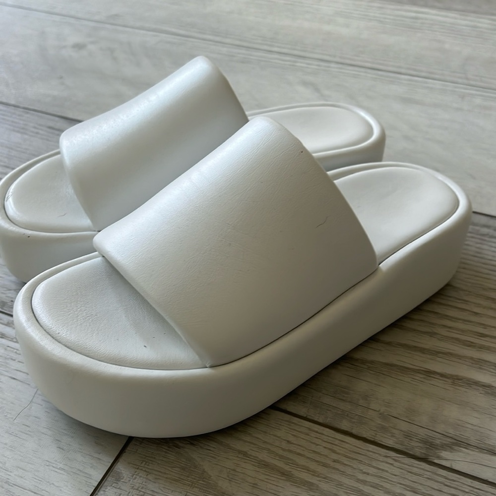 Balenciaga leather slides